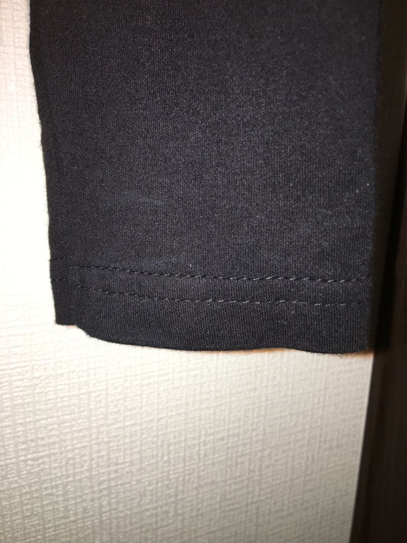 SKELETON HANDS チビTシャツ