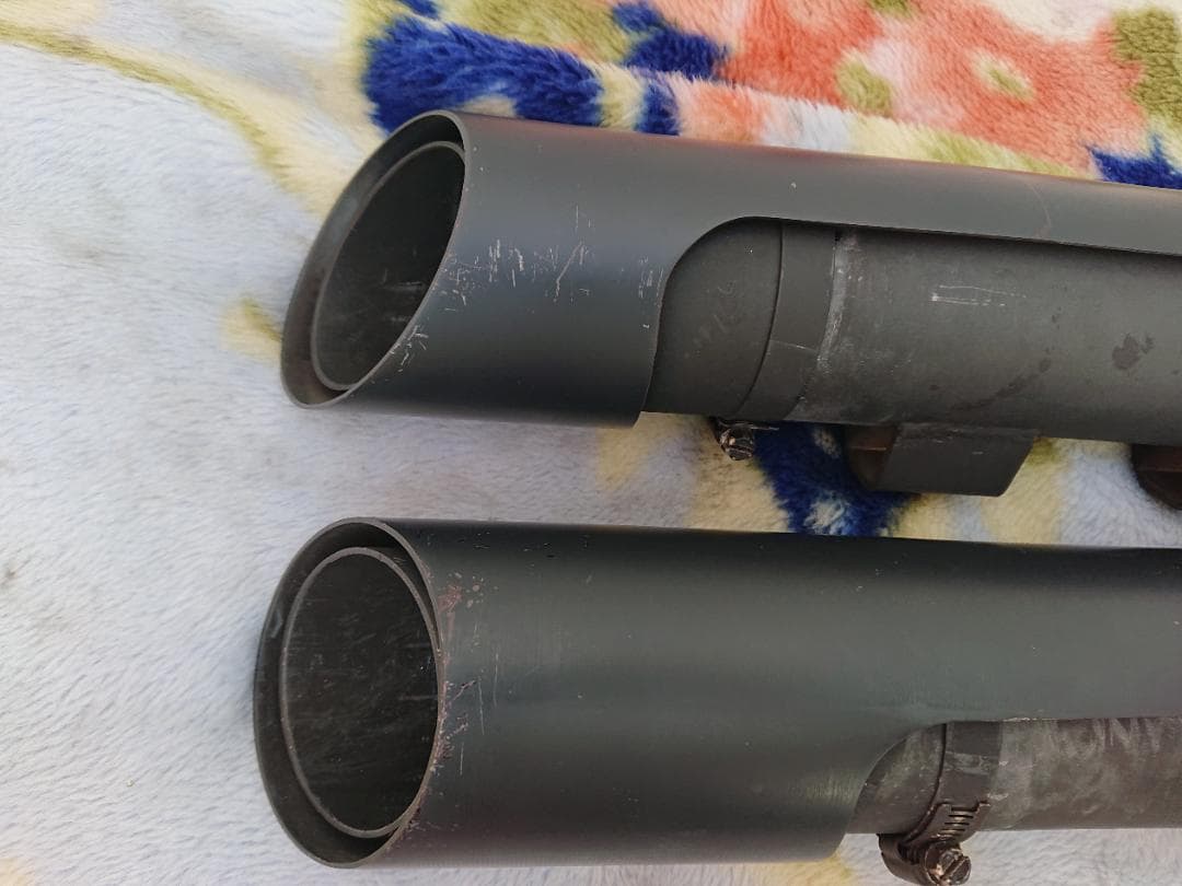 ハーレー　バンス＆ハインズ　ツインスラッシュ　スリップオン　マフラー