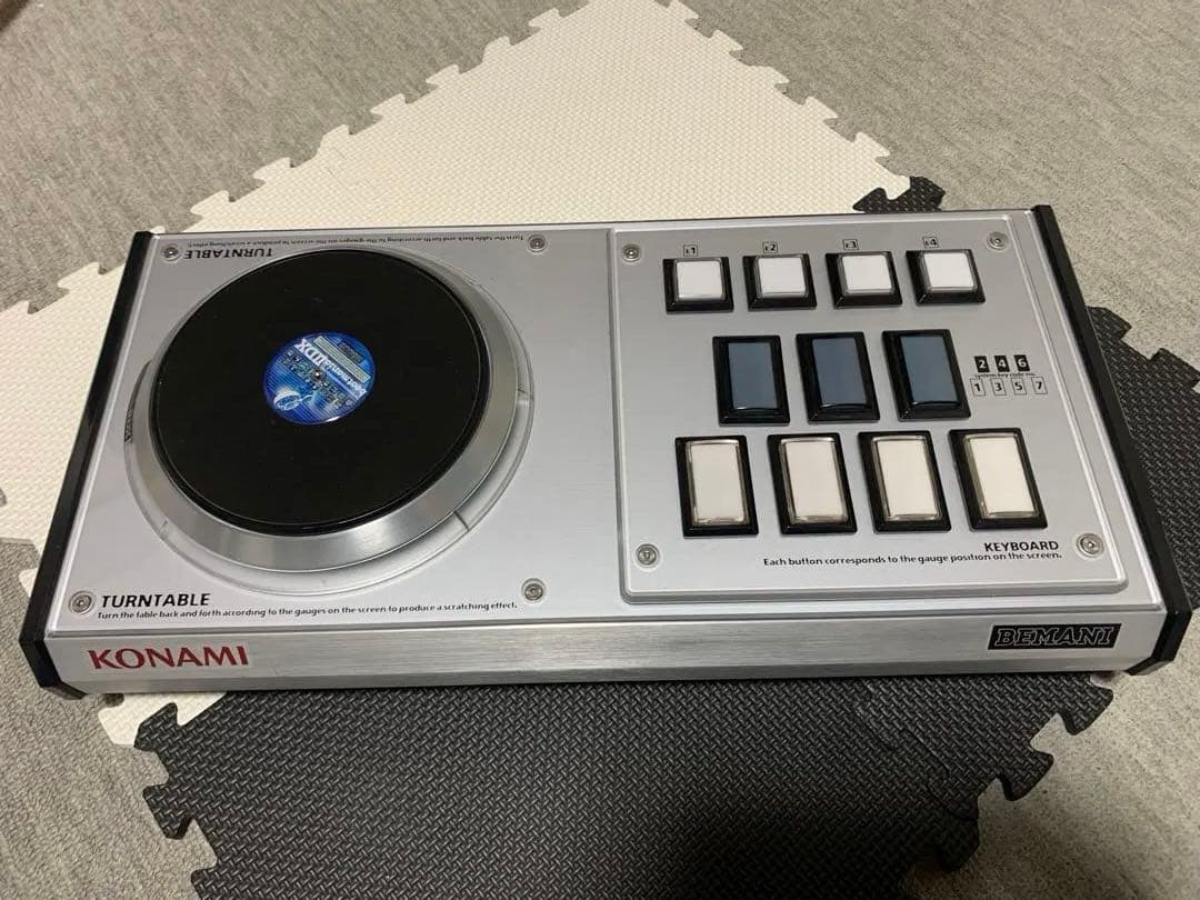 KONAMI beatmania IIDX 専用コントローラー　プレミアムモデル