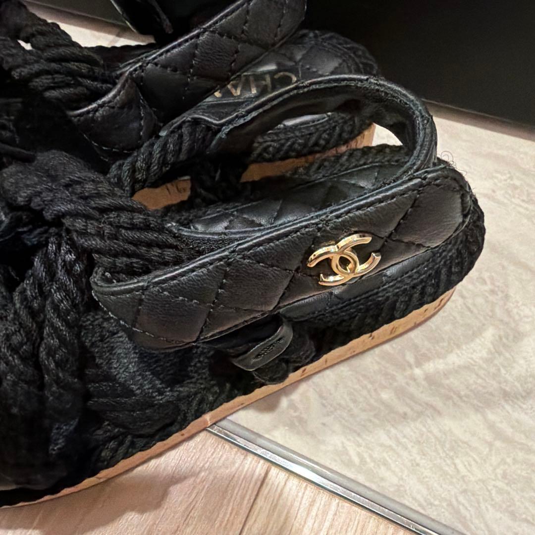 CHANEL ブラックサンダル エスパドリーユスタイル
