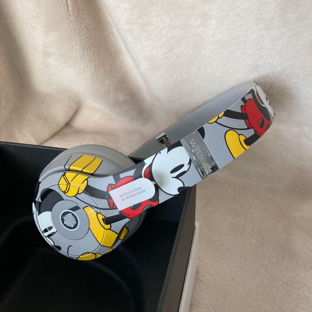 み*い様 （あ）未使用beats solo3 wireless ミッキー90周年