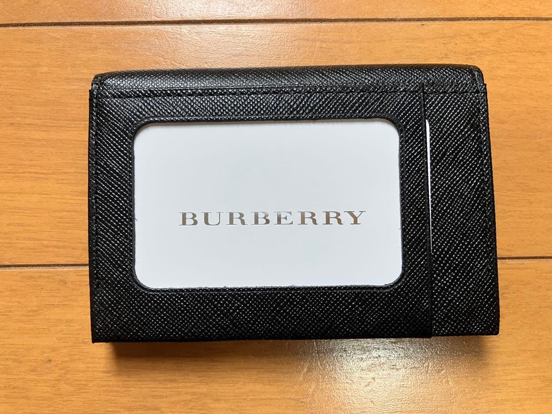 BURBERRY バーバリー　名刺入れ・パスケース・定期入れ