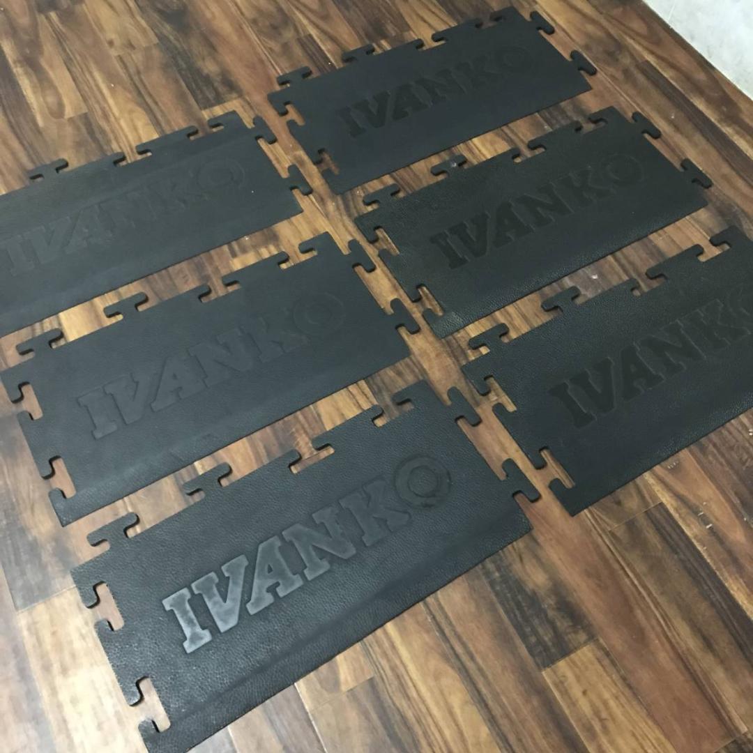 ひろかず送料込みに変更　ivanko イヴァンコ ラバー マット