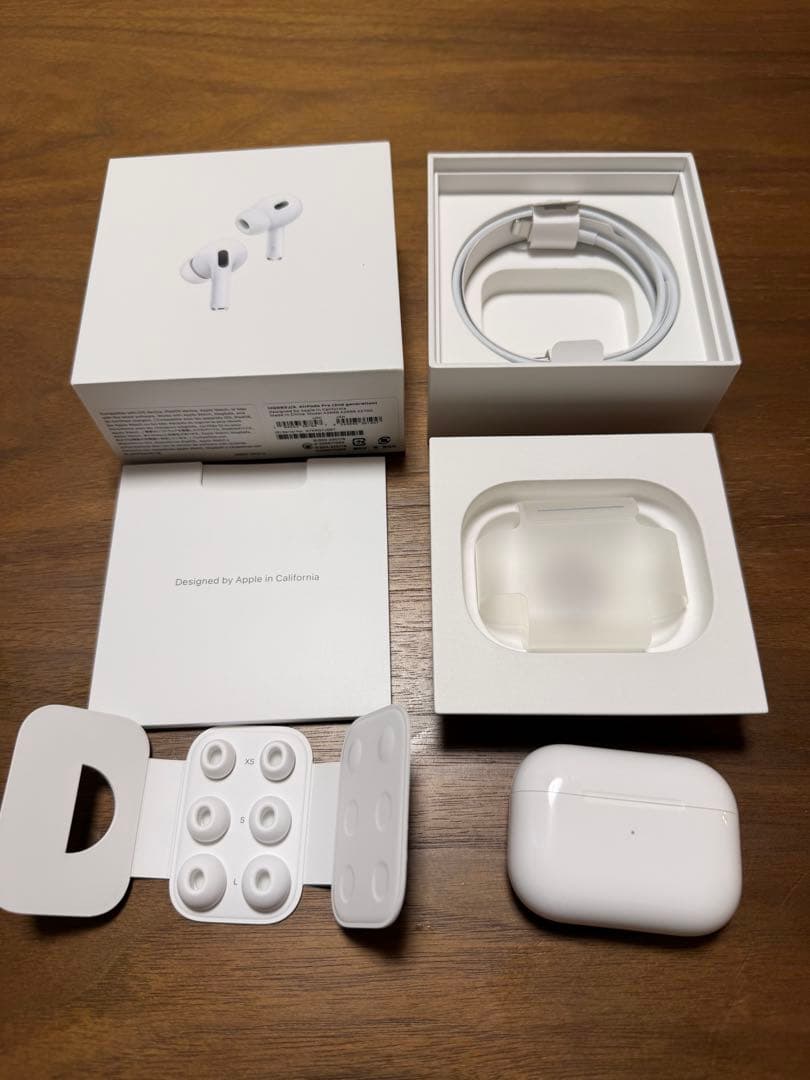 AirPods Pro2 本体 充電ケース付き　美品