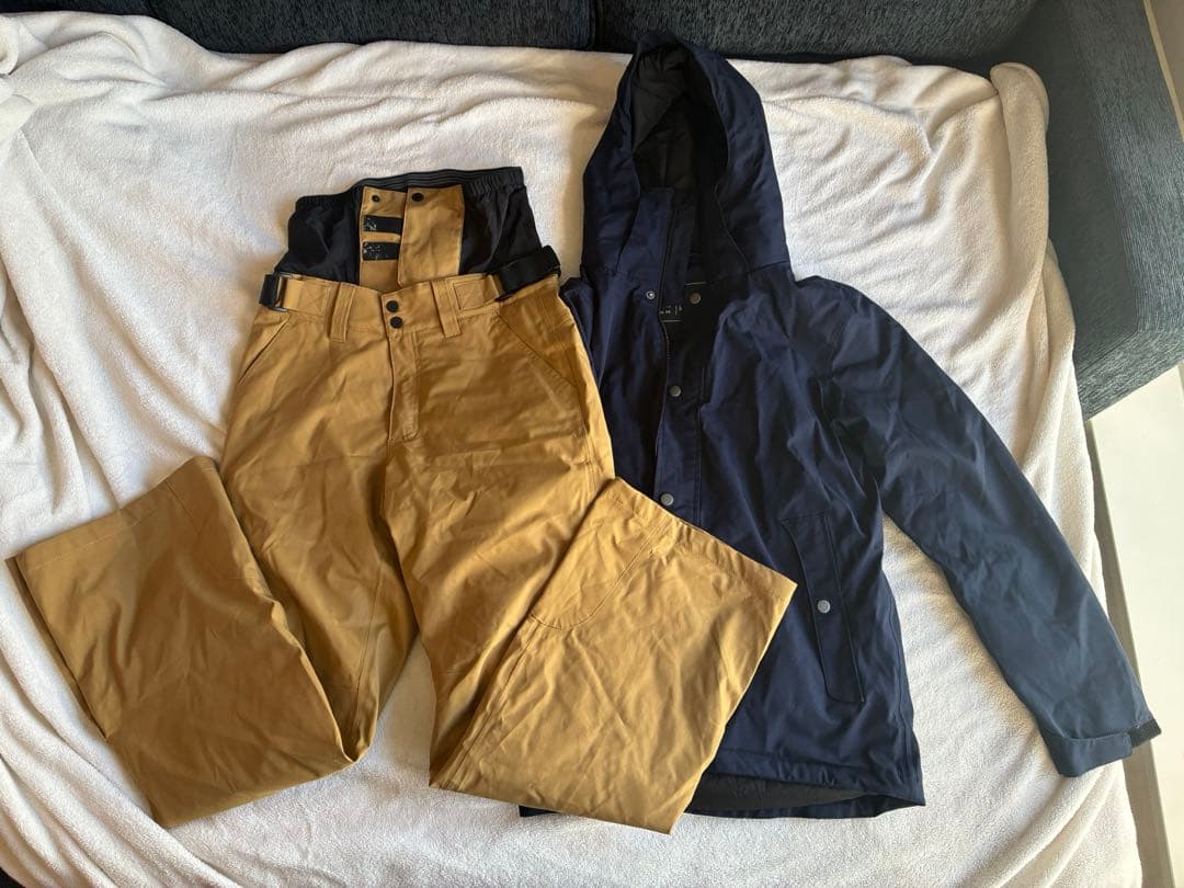 スキースノボーウェア