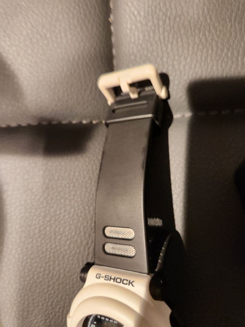 メカカカ　g-001bw-7jf G-Shock ストームツルーパー