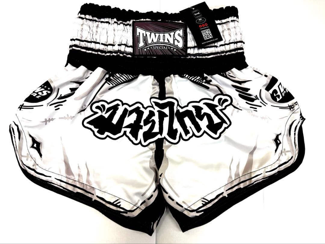 最新レア新品　Mサイズ　TWINS キックパンツ　COMIC-T ツインズ