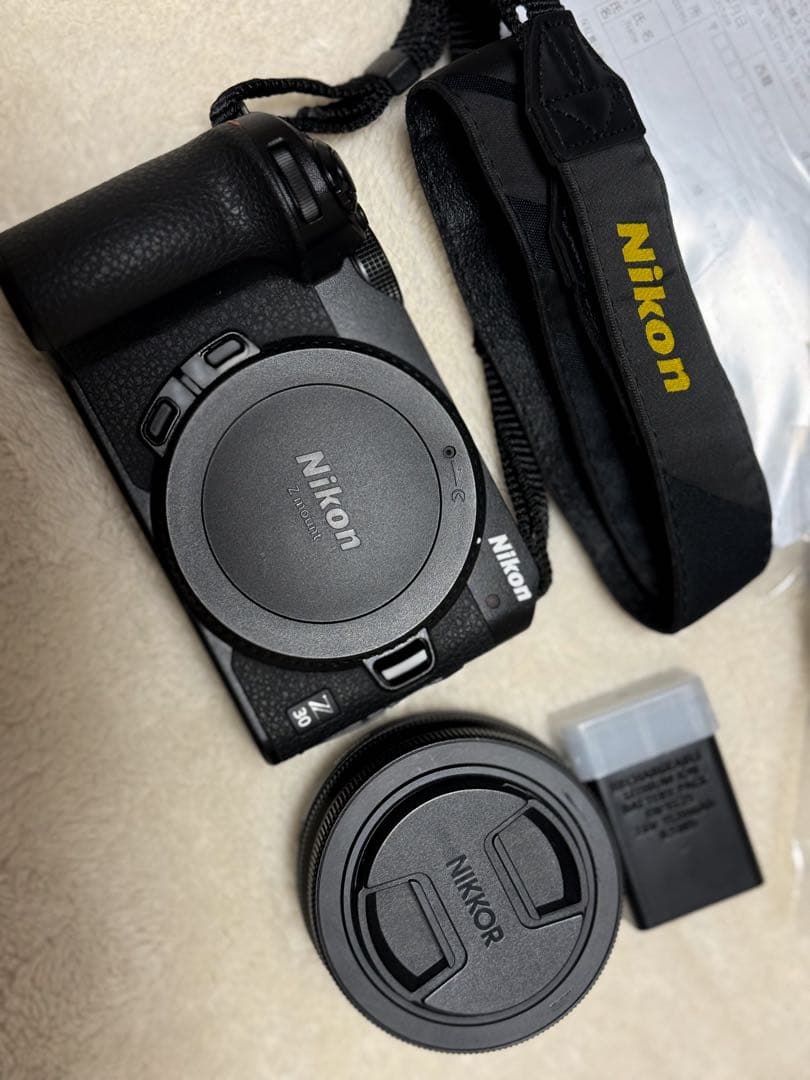 【10/12 7:00までの出品】NikonZ30◇レンズキット