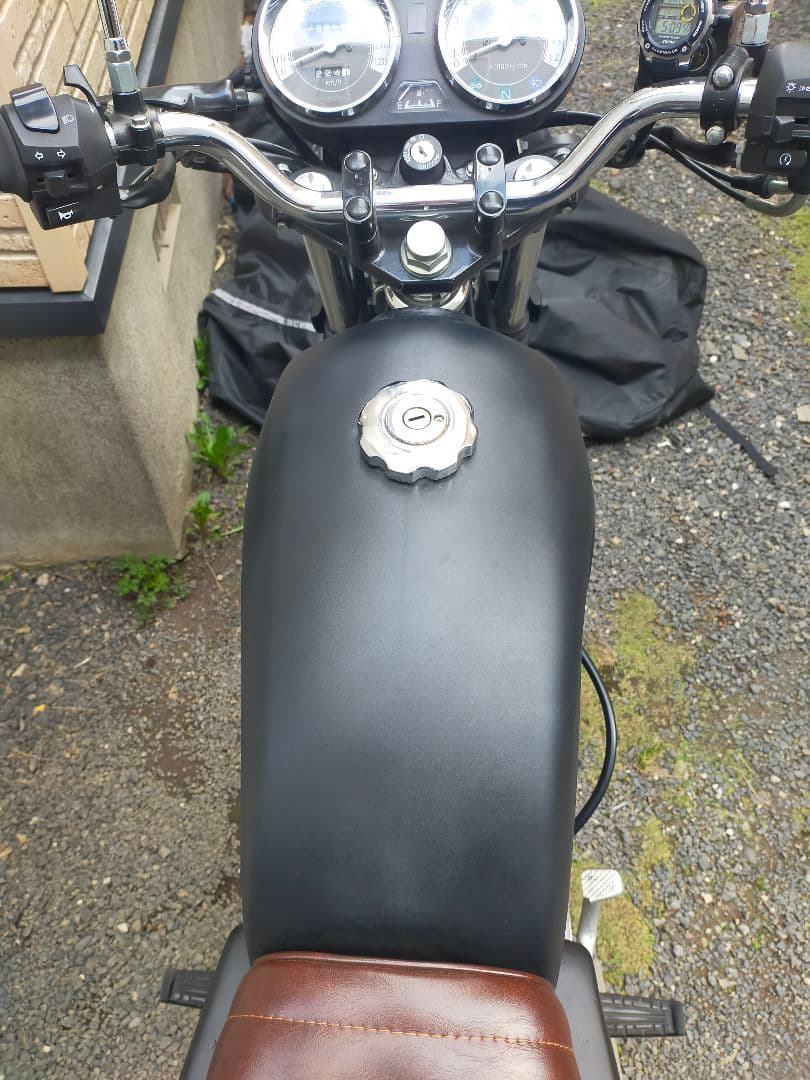 yb125spで使用　汎用バイクタンク