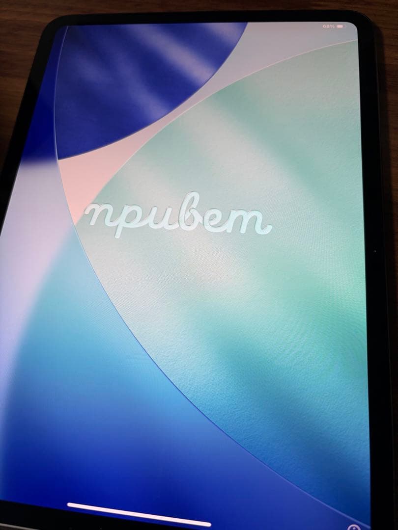 美品iPad Pro 11インチ M4 512GB Wi-Fi+Cellular