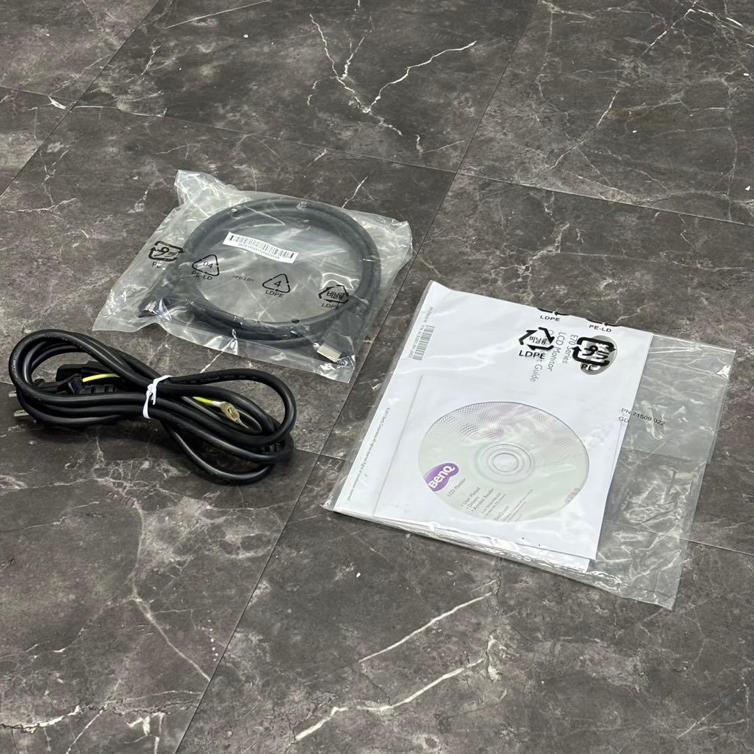 ＊送料込！美品！BenQ 28インチ 4K（UHD）液晶モニター EL2870U