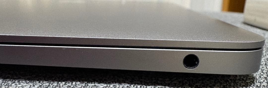 MacBook本体 Apple MacBookAir 2020 M1 8GB 256GB