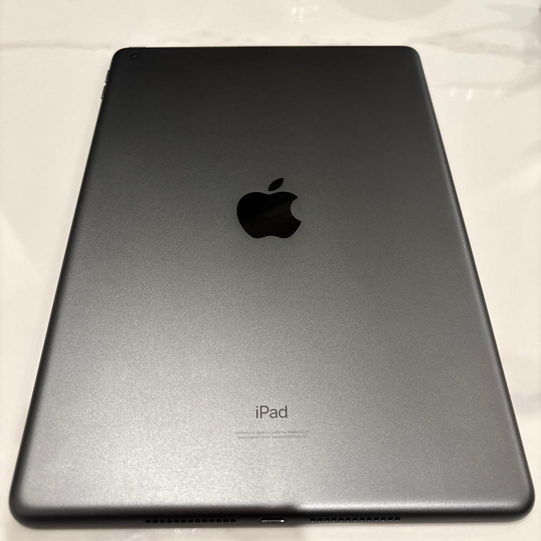 ipad（第8世代） 32GB wifiモデル MYL923J/A