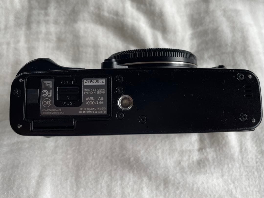 富士フイルム　X-E3