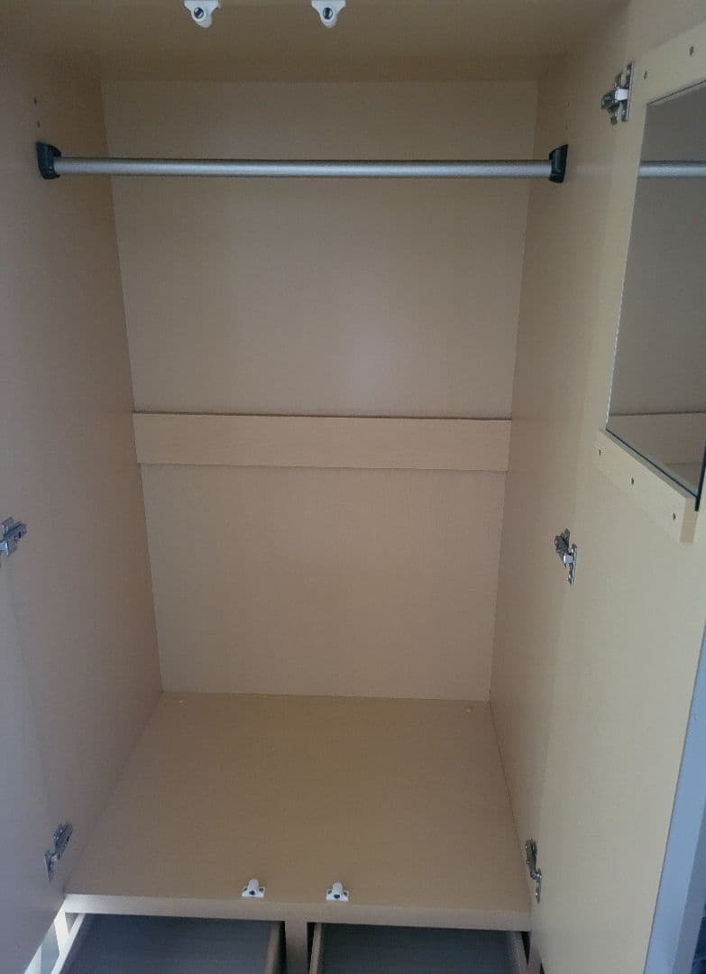 ニトリ　ワードローブ