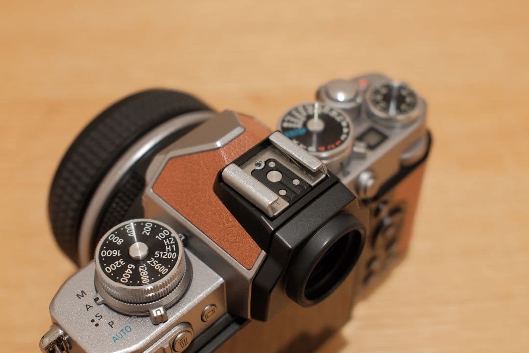 デジタルカメラ Nikon Zfc +Z 28mm F2.8 SE, Z DX 16-50mm