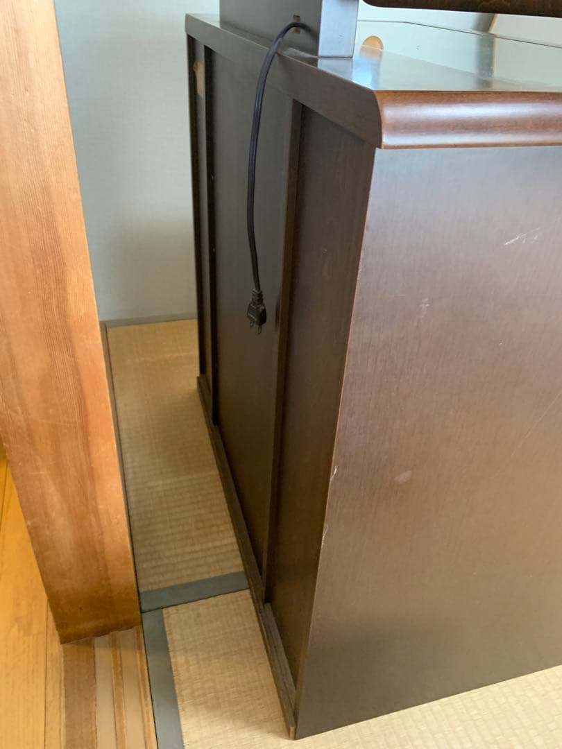 三面鏡ドレッサー