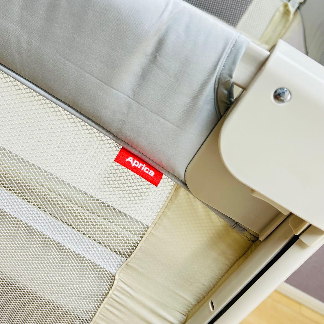 【送料無料】Aprica ココネルエアーAB ホワイトグレーWH ベビーベッド