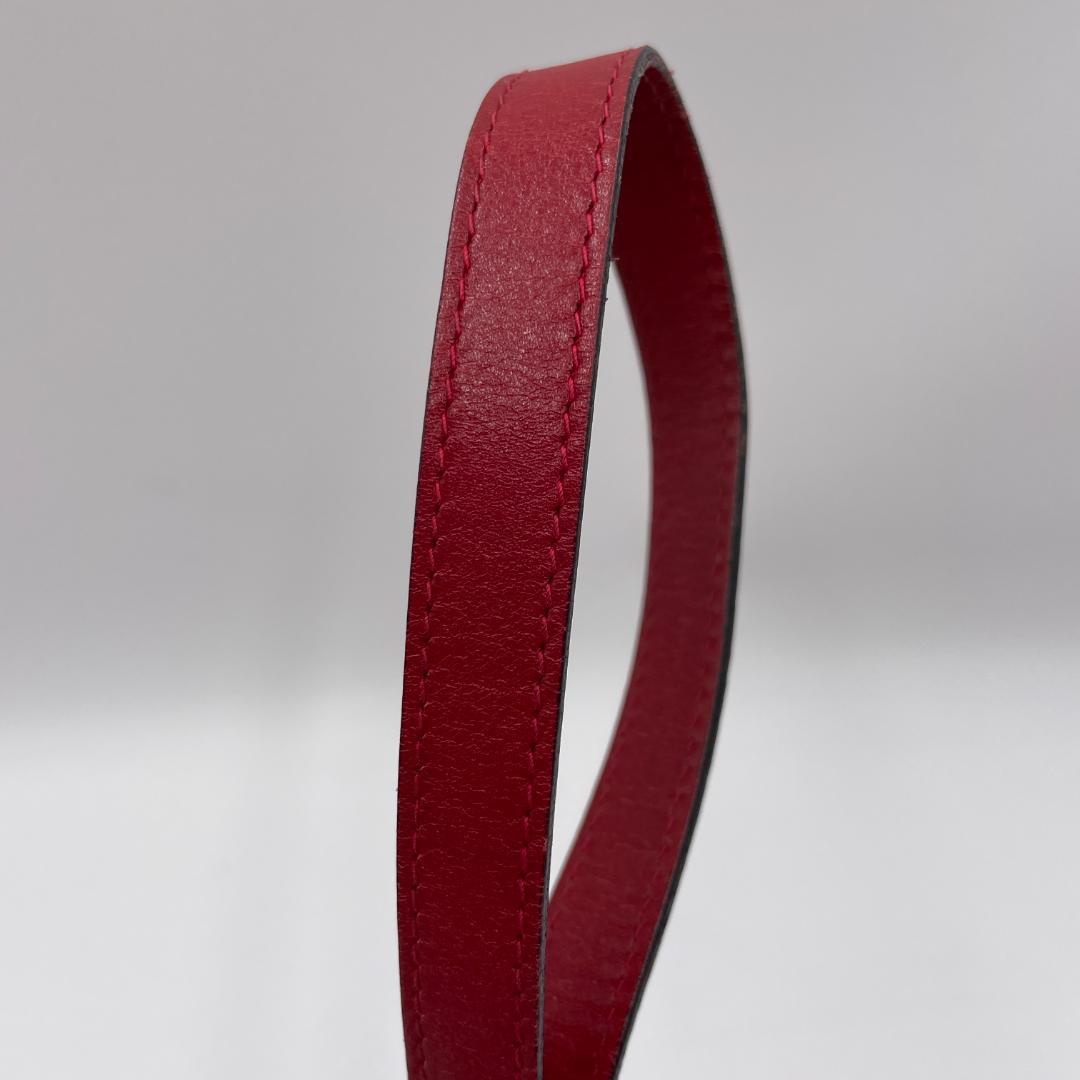 良品 Ferragamo ショルダーバッグ レザー レッド ヴァラリボン