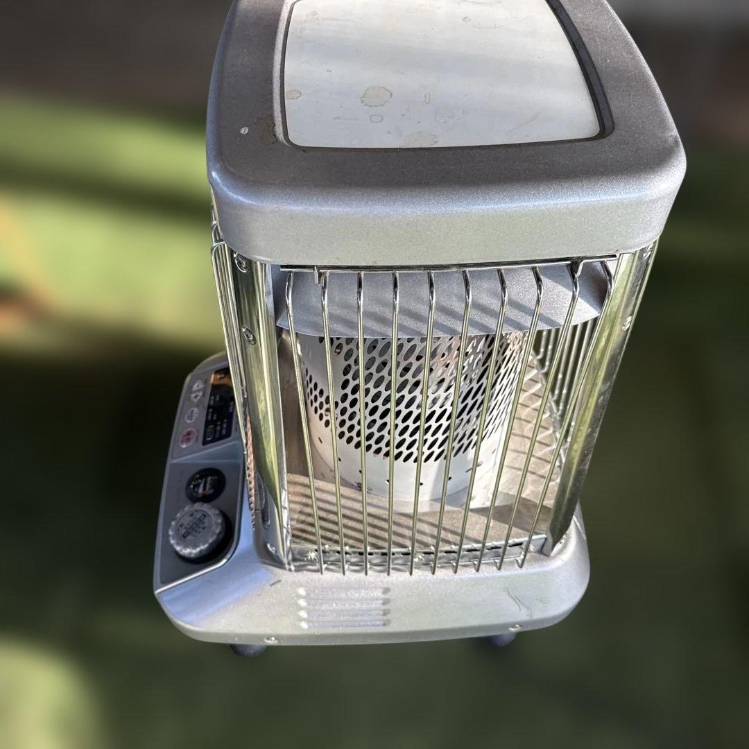 ダイニチブルーヒーターFM-105F 2014年製通電無しジャンク品