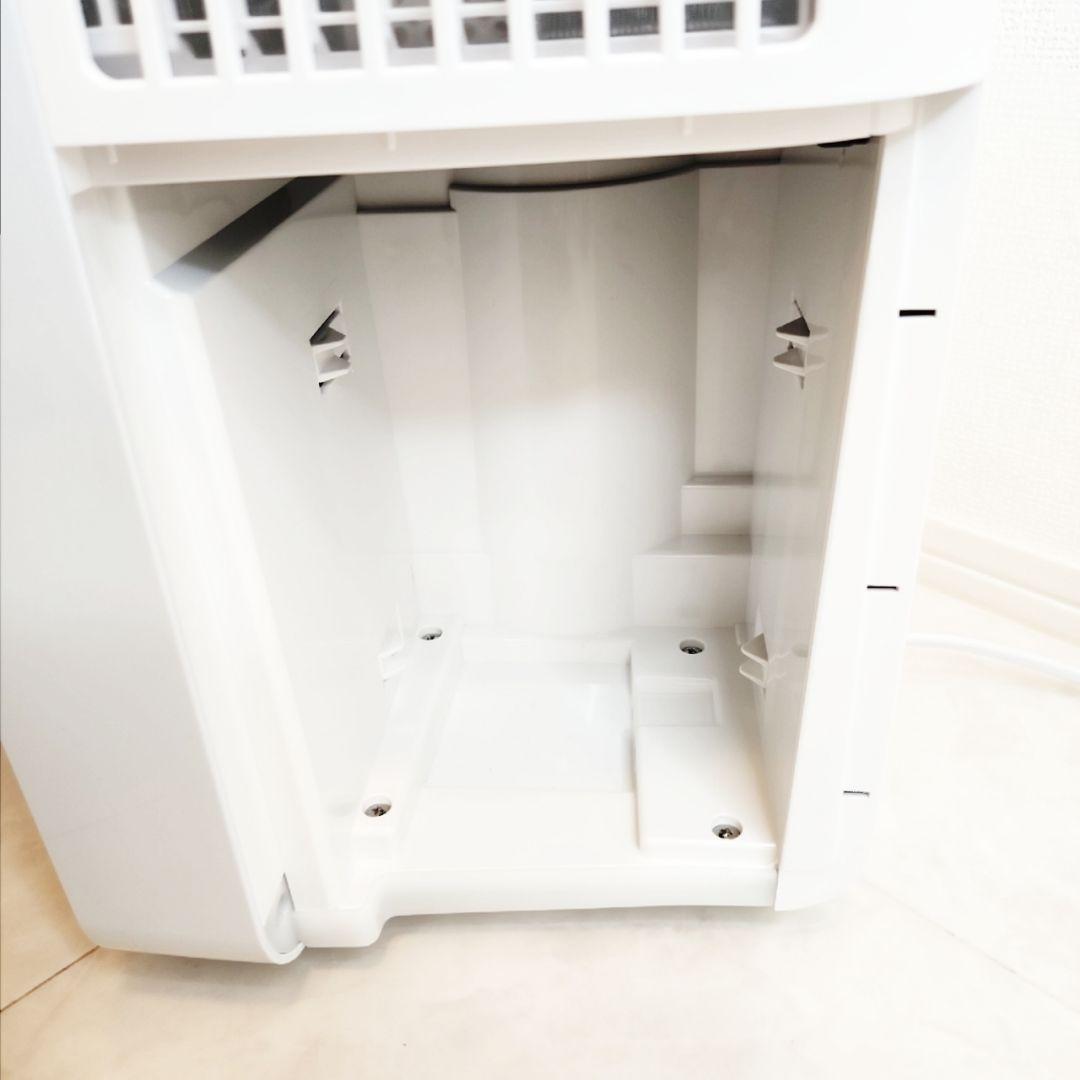 【未使用】SHARP 冷風・衣類乾燥除湿機 CM-R100-W