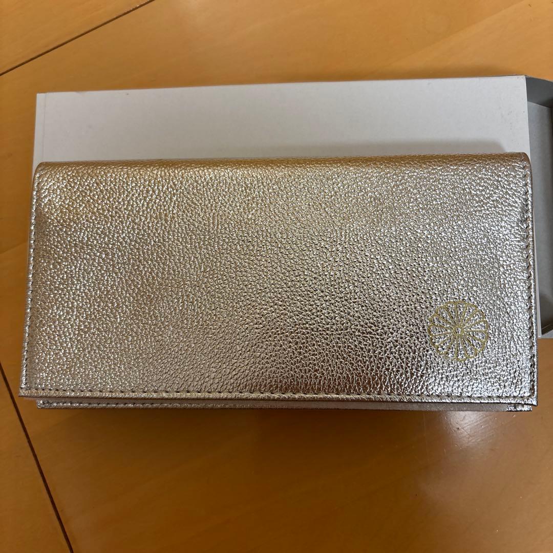 皇居 シルバー 新品 長財布 箱あり　財布