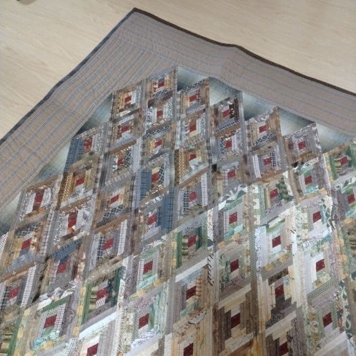 ダイヤモンドパターン パッチワークキルト