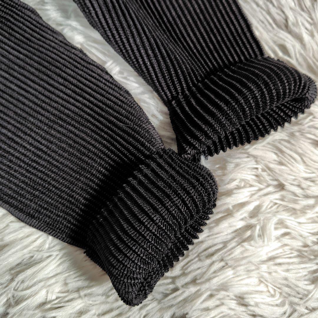 スペッチオ◎ロングワンピース プリーツ 長袖 ボートネック 体型カバー お洒落黒