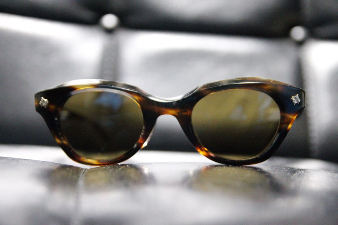 n*h様 パリミキPherrow's Cassel ブラウン　サングラス　ほぼ未