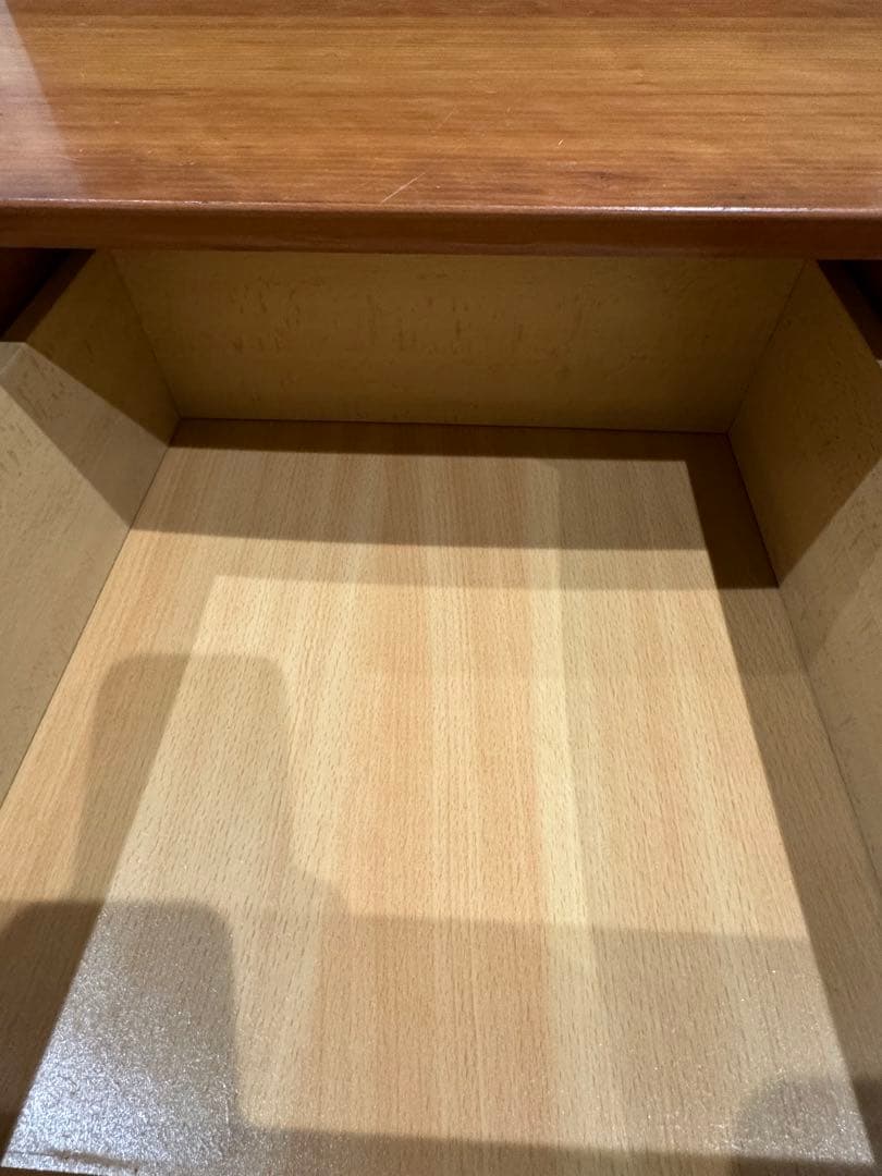 ① ボーコンセプト トランジット チェリー材 ナイトテーブル