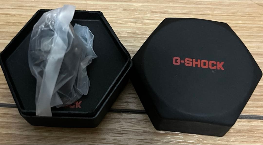 i*u様 G-SHOCK nano DWN-5600-1JR RingWatch