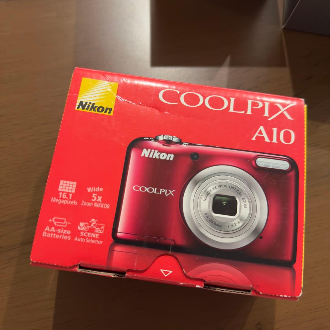 Nikon COOLPIX A10 レッド デジカメ
