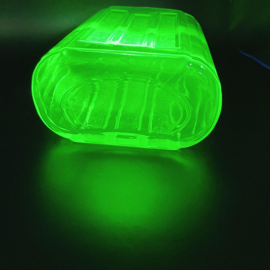 ウランガラス　2L ウォーターボトル　ディプレッショングラス　大正浪漫　アメリカ