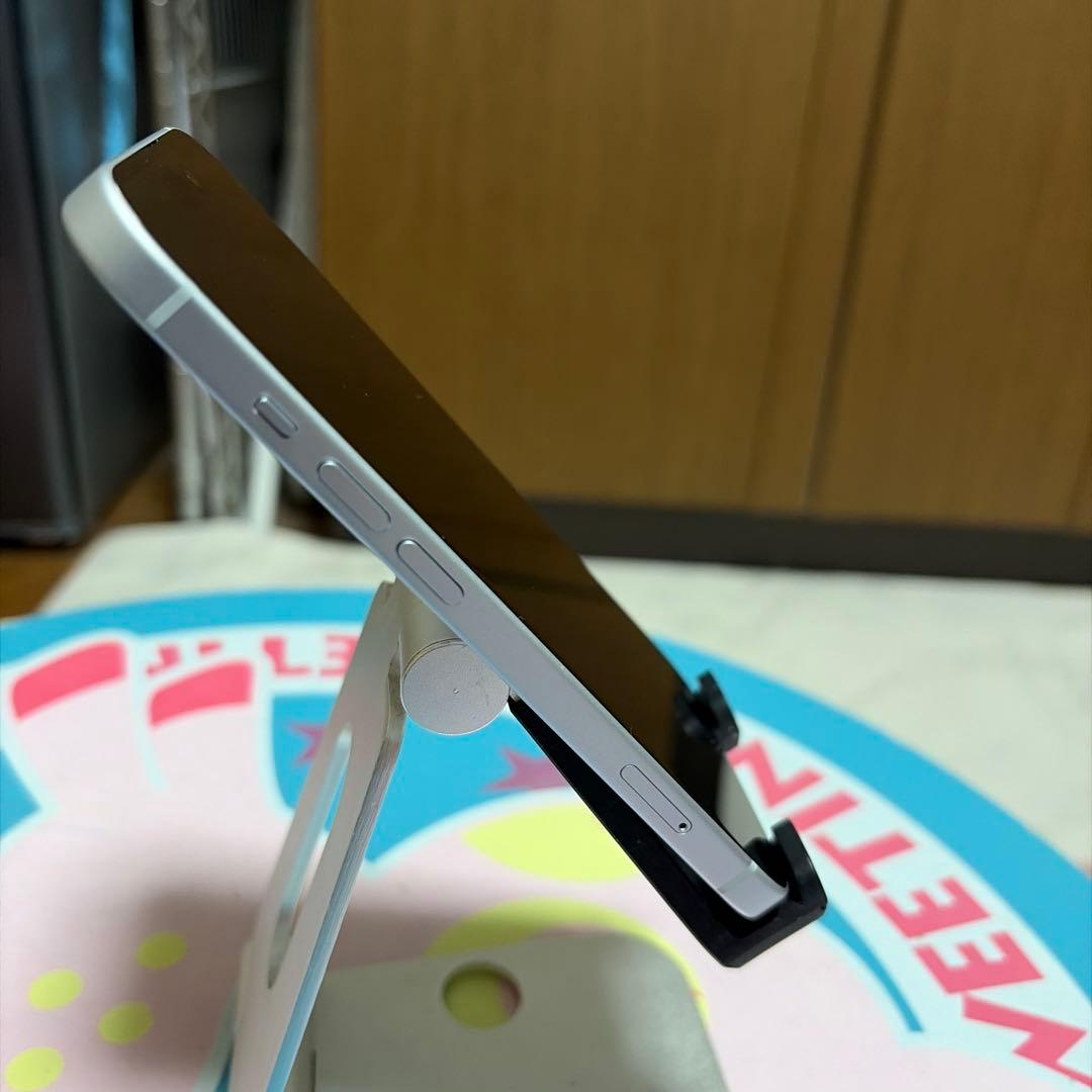 [美品] iPhone15 128g ブルー
