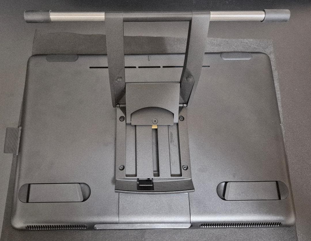 付属品の追加あり　Wacom液晶ペンタブレット Cintiq16　DTK1660