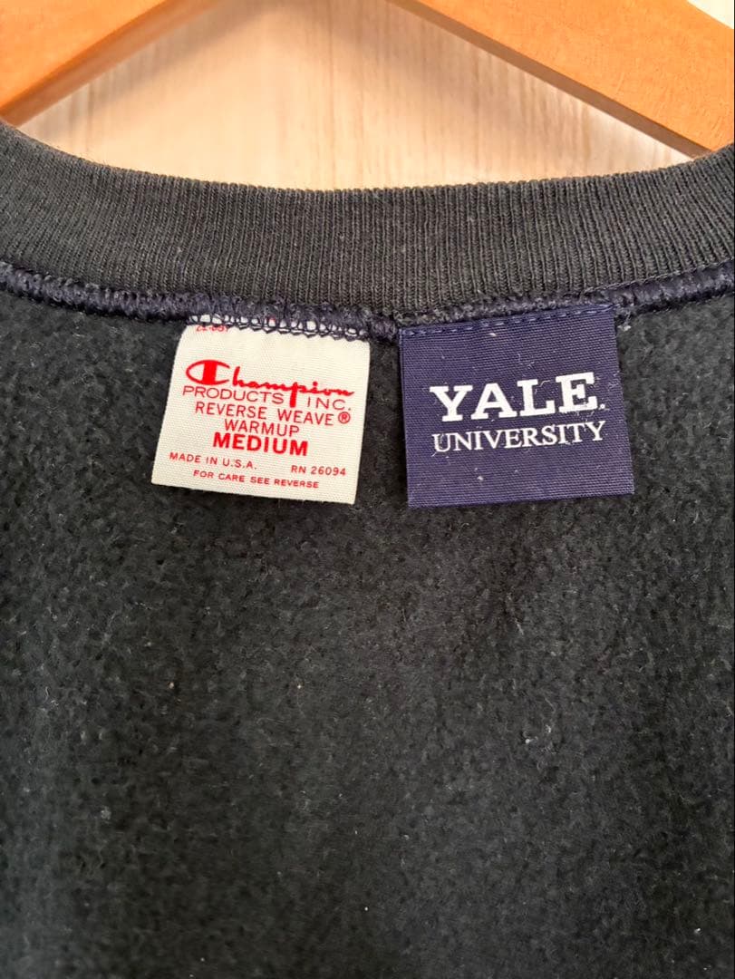 美品　チャンピオン　champion YALEスウェット　ネイビー　Mサイズ
