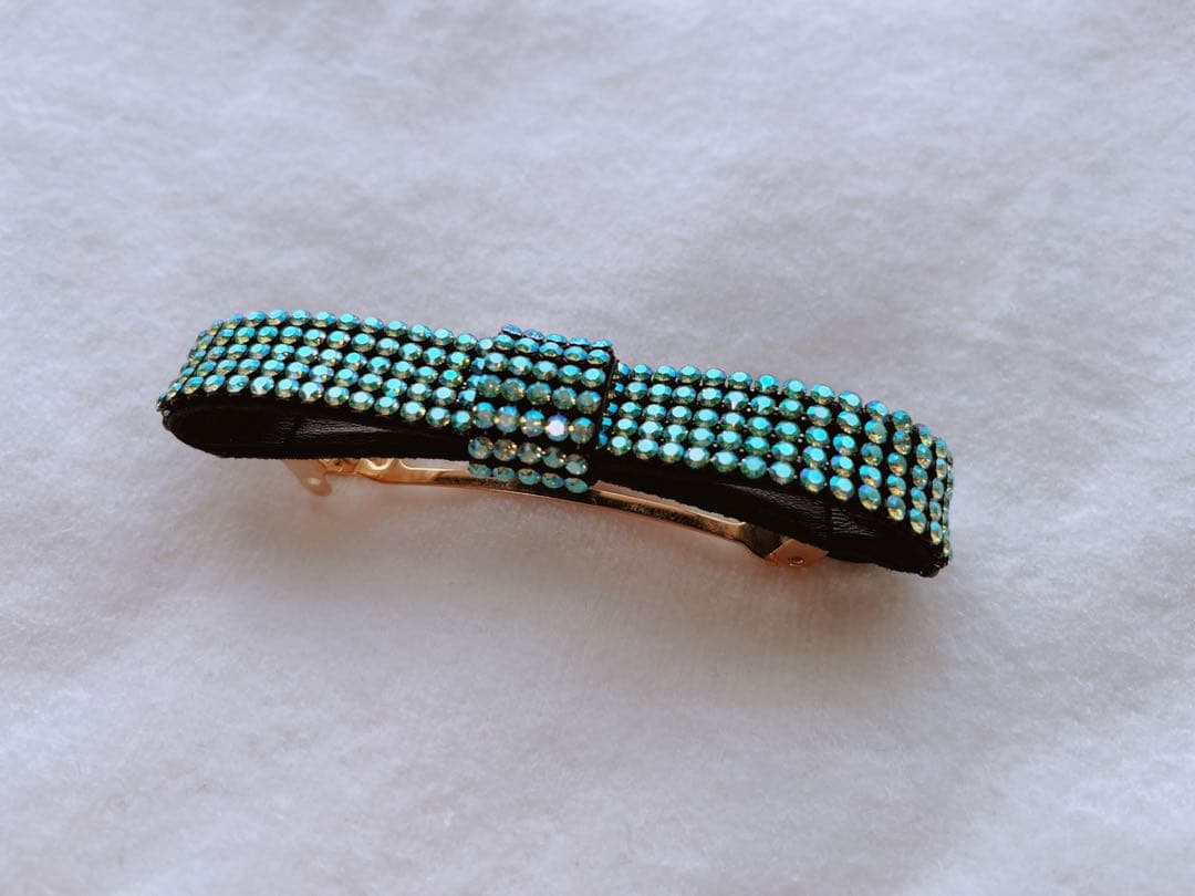 【使用回数3回ほど】アッカ25周年リボンバレッタ