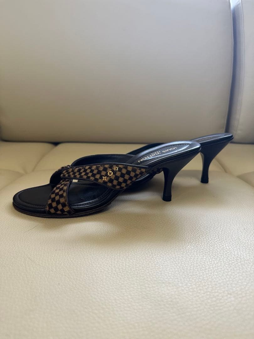 LOUIS VUITTON ミュール