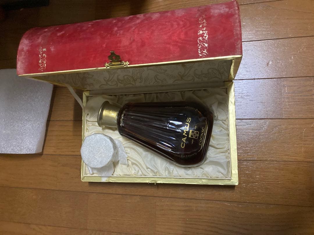 ブランデー カミュ カラフェ バカラクリスタル CAMUS 700ml