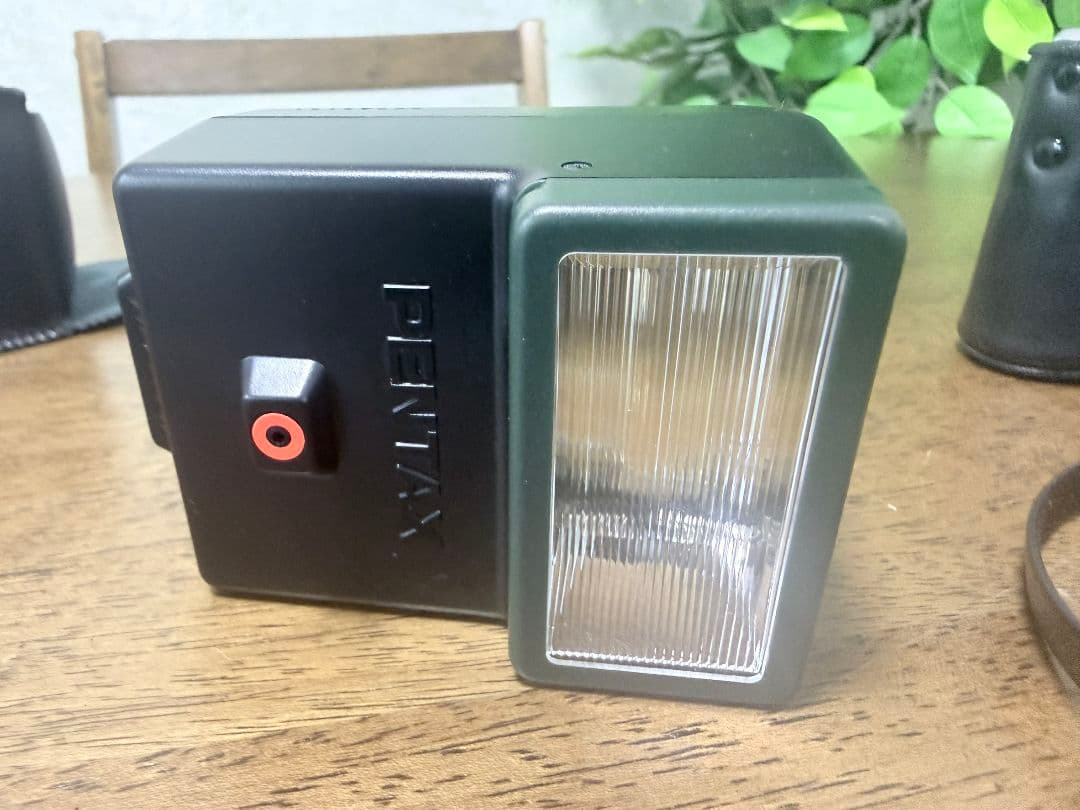 PENTAX ME Super ストロボ、レンズ付き