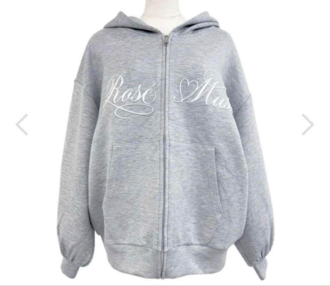 ロゼミューズ　Logo 3d embroidery hoodie パーカー