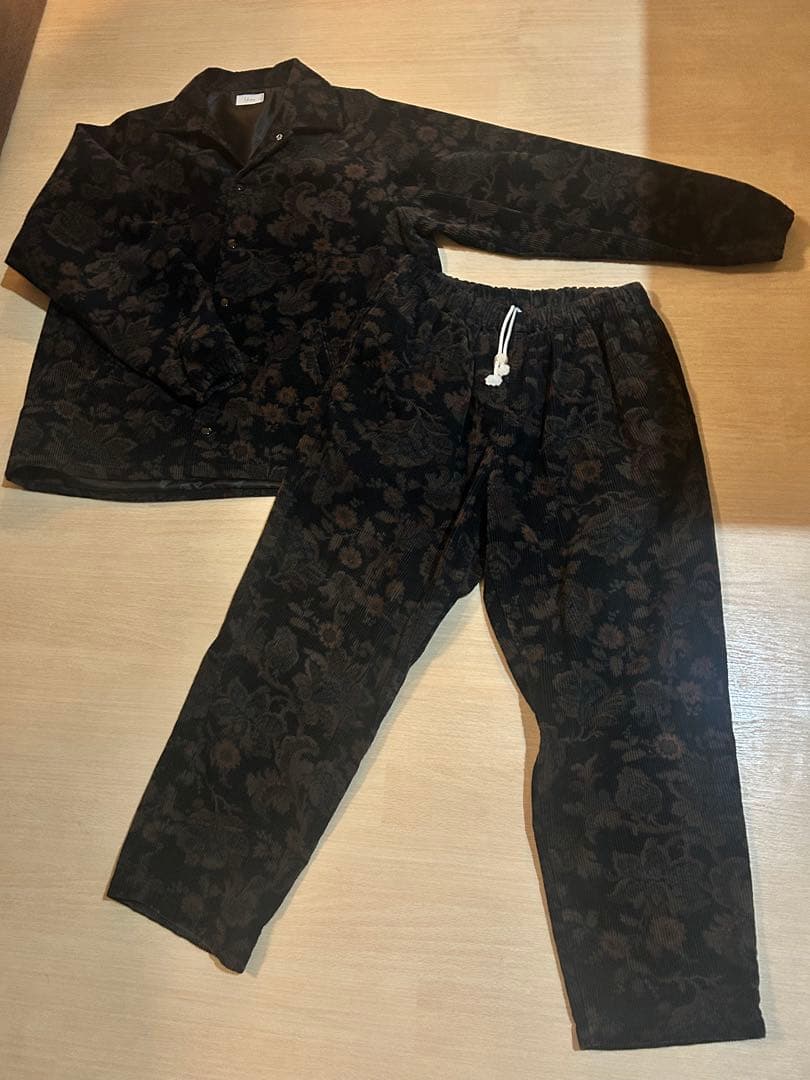 最終値下げ　YUAN BOTANICAL CORDUROY セットアップ