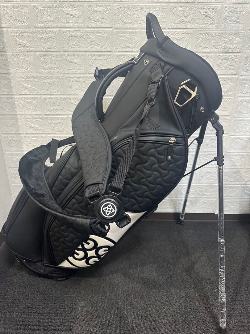 新品未使用☆G/FOREスタンド式キャディーバック9.5インチ　黒×白