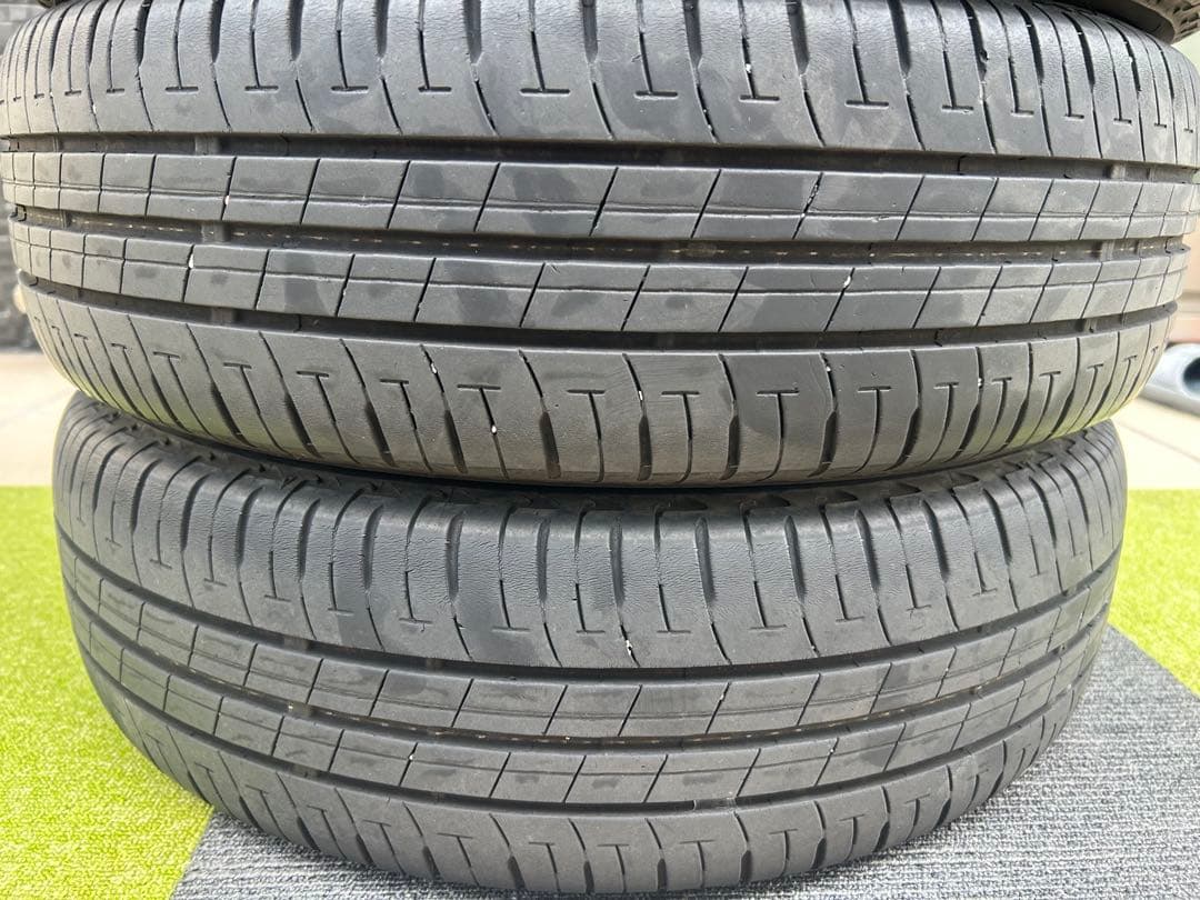 ダイハツ純正　タント カスタムRS 15インチ　４本セット