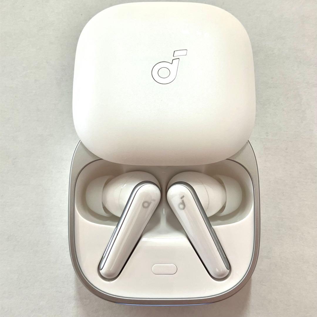 【美品】Anker Soundcore Liberty 5 ホワイト