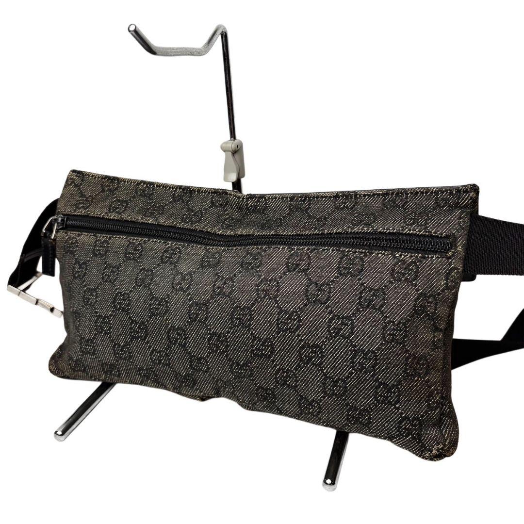 059 GUCCI ウエストポーチ ボディバッグ GGキャンバス g2
