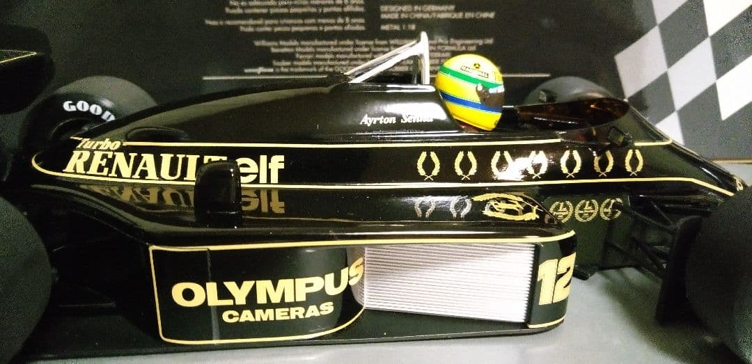 ミニチャンプス 1/18 F1 ロータス 97T ルノー A.セナ