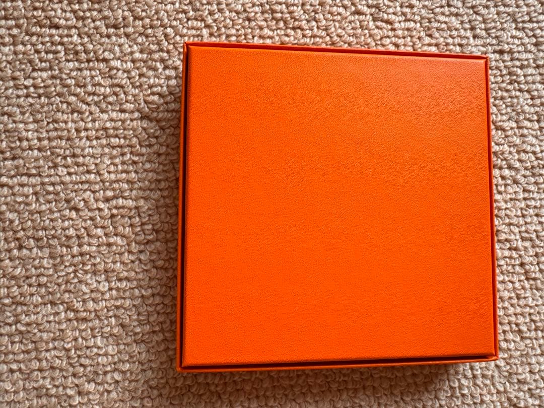 新品未使用 エルメス HERMES ハンカチ 2枚セット グレーピンク紙袋リボン