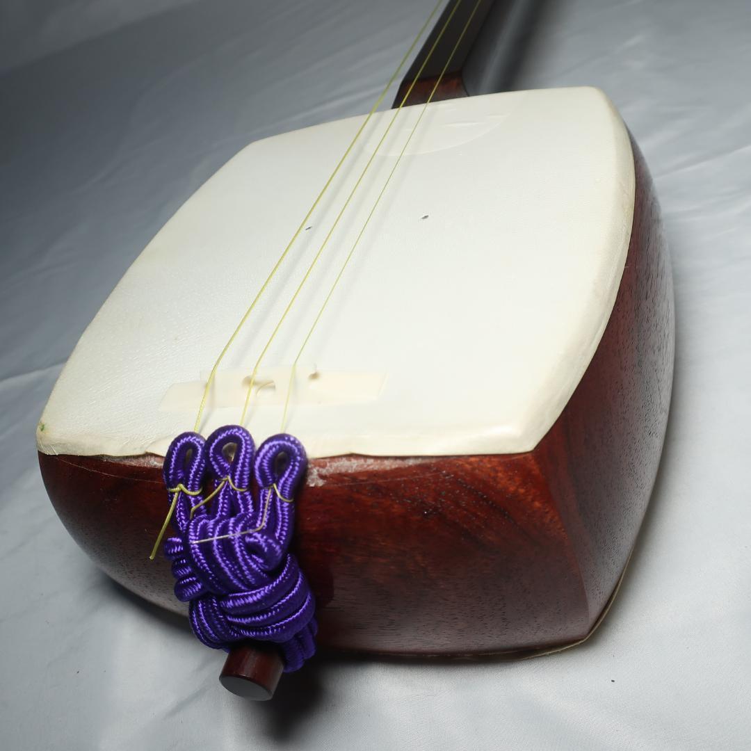 三味線 中棹 ハードケース 鼈甲撥 付属 地唄 和楽器 E26