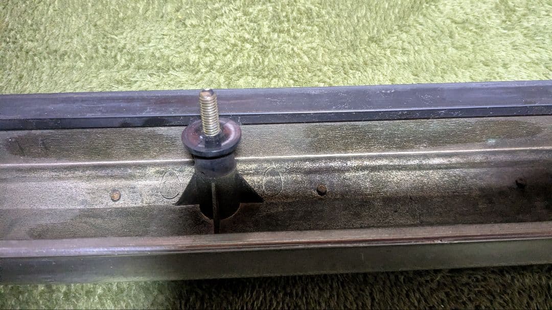 スカイライン　ジャパン　リアガーニッシュ